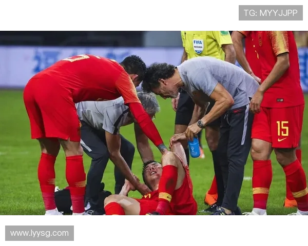 亚洲杯国足防守阵型切换的漏洞